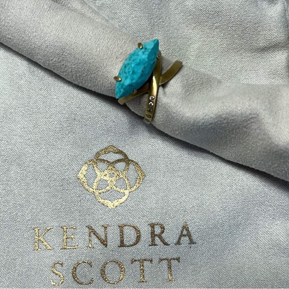 Kendra Scott turquoise ring size 6